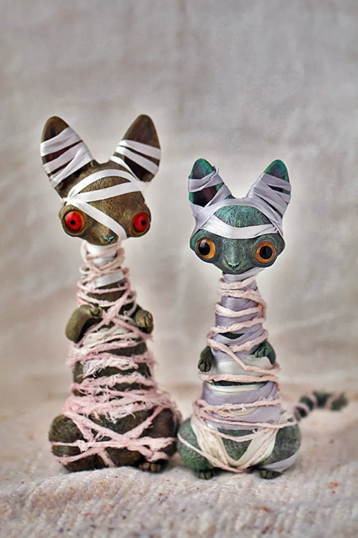 I Create Super Cute And Creepy Dolls