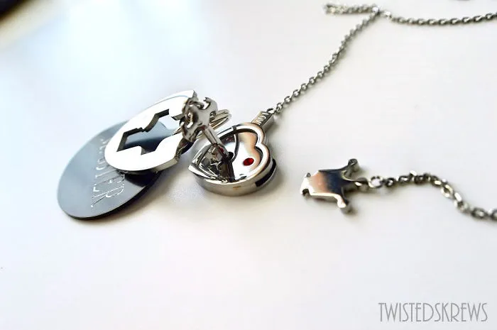 Bdsm Personalized Gifts & Accessories - Twistedskrews