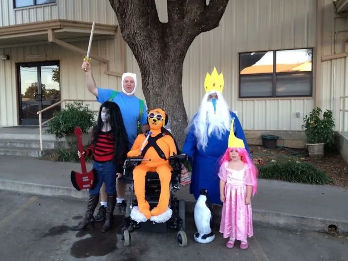 Family dressed in Adventure Time group costumes as creative Halloween costume ideas