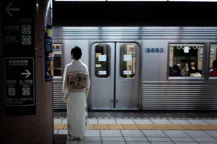 Top 147 Japan Street Photography Shots That Capture The Rarely Seen Side Of The Land Of The Rising Sun