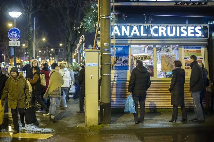 Lovers Canal Cruises