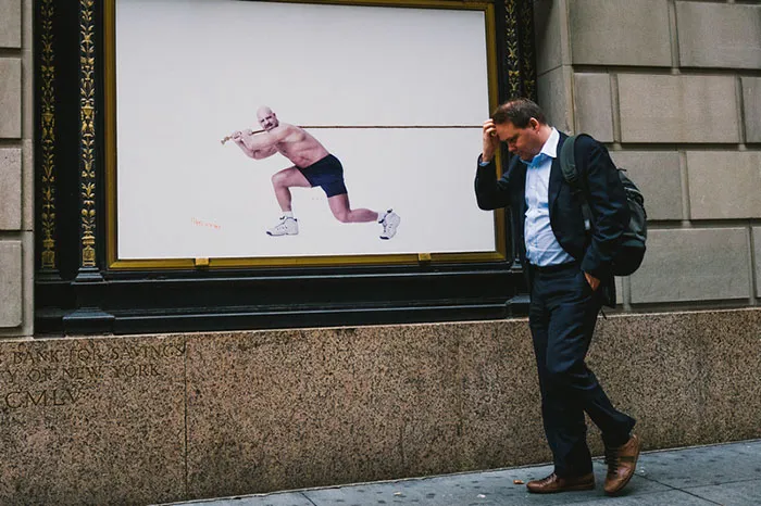 191 Perfectly Timed Street Photography Shots That Show Timing Is Everything