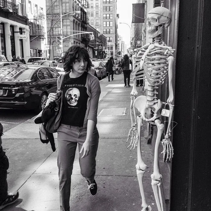191 Perfectly Timed Street Photography Shots That Show Timing Is Everything