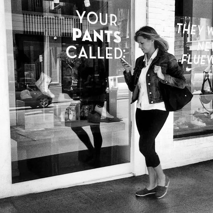 191 Perfectly Timed Street Photography Shots That Show Timing Is Everything