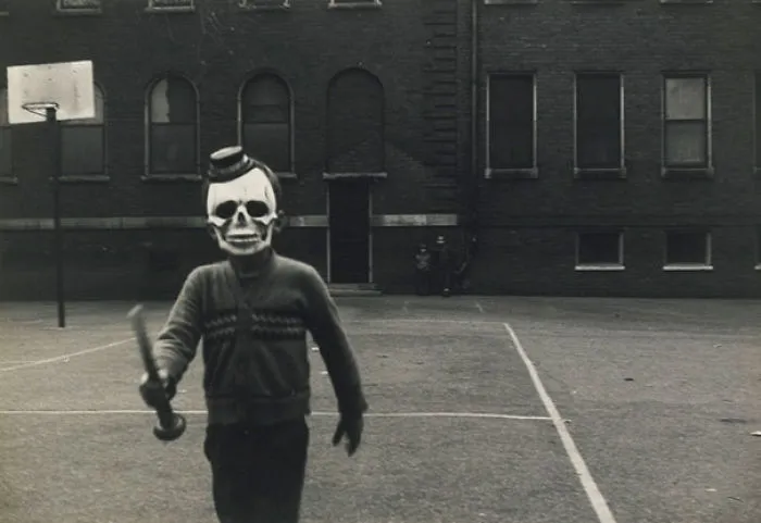 122 Vintage Halloween Costumes That Will Scare You To Death
