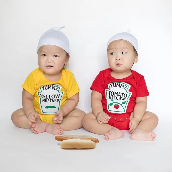 These Miracle Momo Twins Have The Cutest Matching Outfits Ever