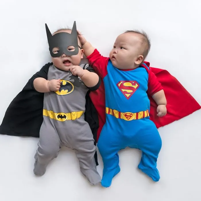 These Miracle Momo Twins Have The Cutest Matching Outfits Ever