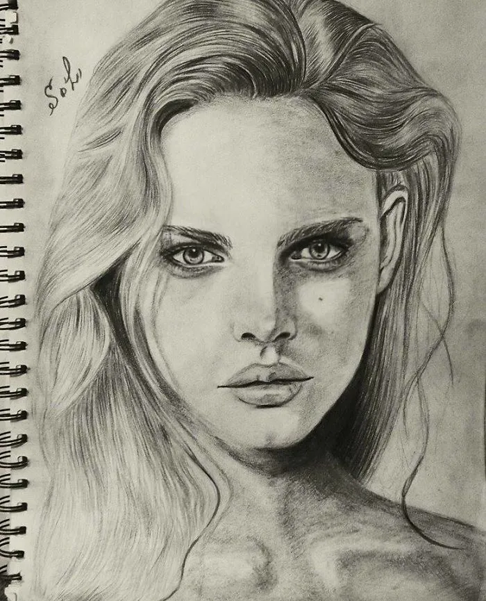 This Artist Draws Portraits Using Only Pencils