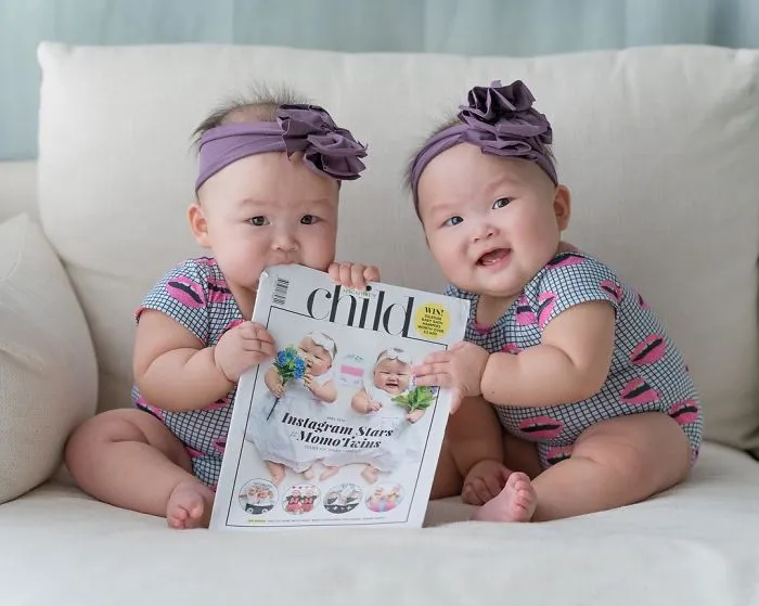 These Miracle Momo Twins Have The Cutest Matching Outfits Ever