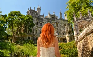 Photographer Captures His "Favourite 10 Travelling Views" Using Back Views Of Redhair Girlfriend