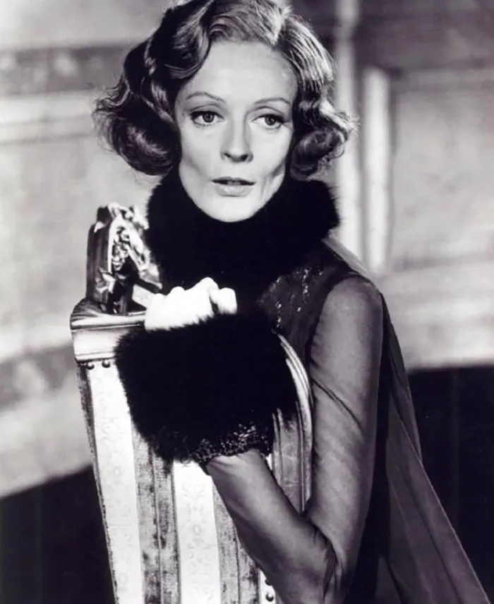 17 Beautiful Throwback Pics Of Dame Maggie Smith
