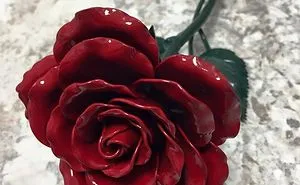 I Taught My 16 Year Old Daughter How To Make These Gorgeous Realistic Flowers From Metal