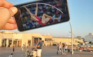 I Bring Everyday Objects To Life By Adding A Twist To Them Using My Phone