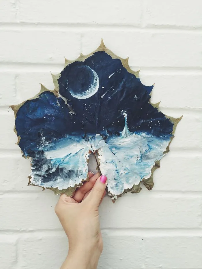 I Paint On Fallen Autumn Leaves