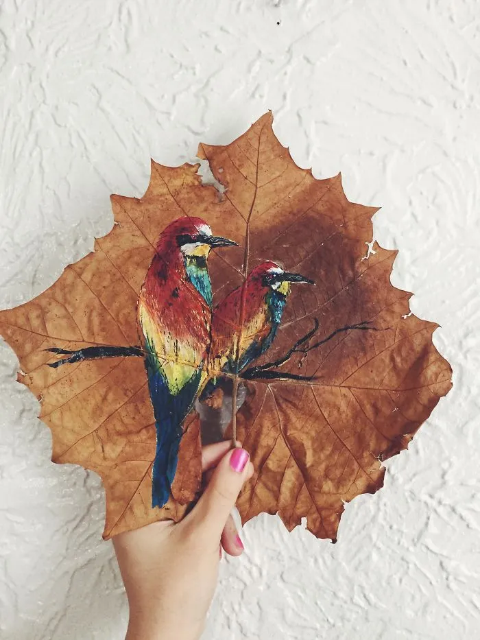 I Paint On Fallen Autumn Leaves