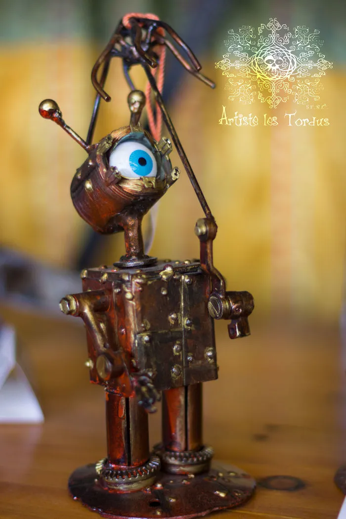 Lightning Detector By Artiste Les Tordus S.e.n.c.
