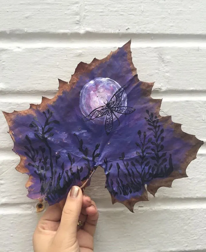 I Paint On Fallen Autumn Leaves