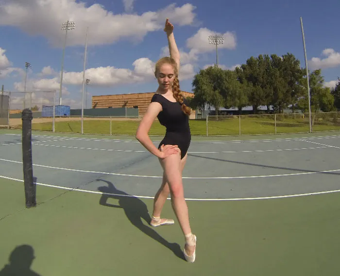 Ballerinas Are The Bomb!