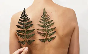 Artist Uses Real Leaves & Flowers To Create Botanical Tattoos
