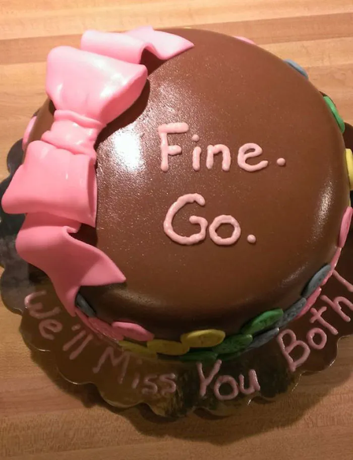 I Wrote This Short Farewell Message On A Cake I Made For My Lovely Coworkers