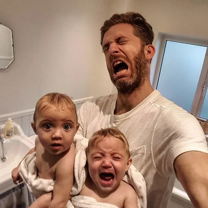Father Of 4 Daughters Refuses To Sugarcoat His Instagram Pics, Takes Internet By Storm