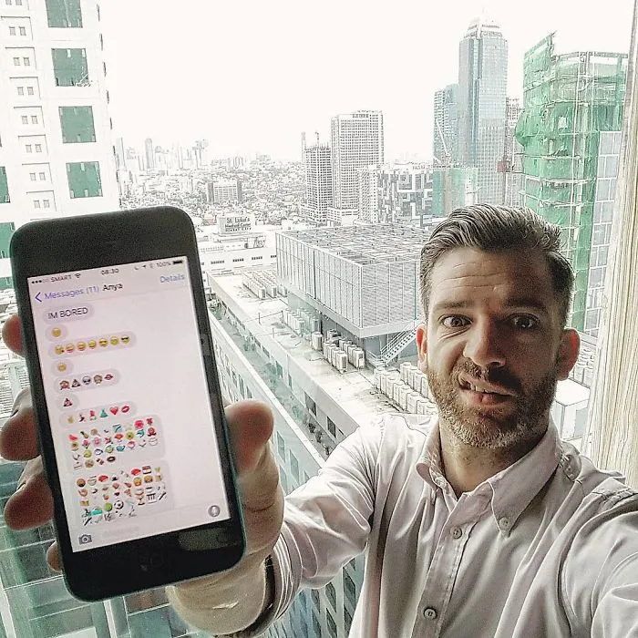 Father Of 4 Daughters Refuses To Sugarcoat His Instagram Pics, Takes Internet By Storm