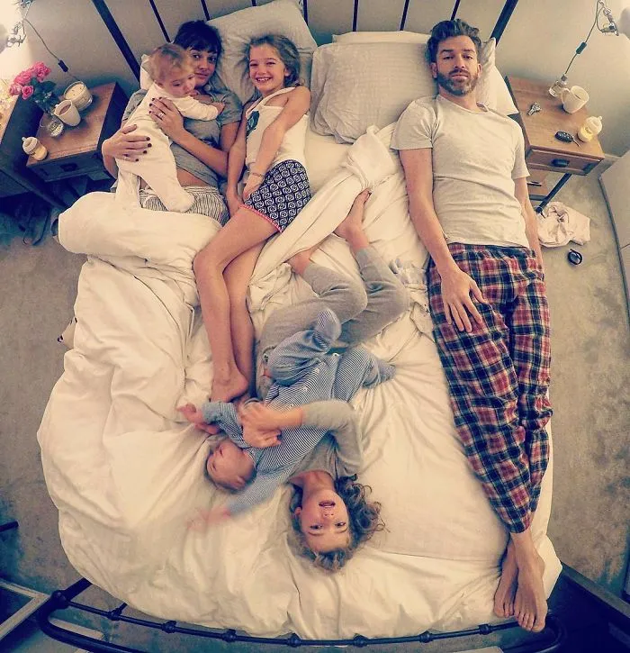Father Of 4 Daughters Refuses To Sugarcoat His Instagram Pics, Takes Internet By Storm