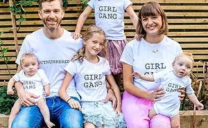 Father Of 4 Daughters Refuses To Sugarcoat His Instagram Pics, Takes Internet By Storm