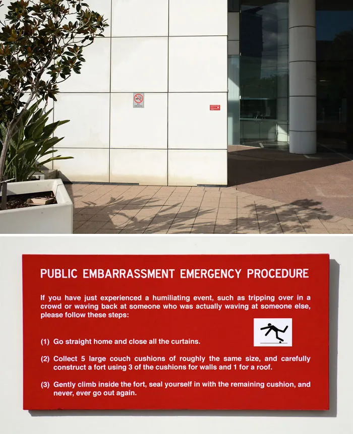 Emergency Plaque