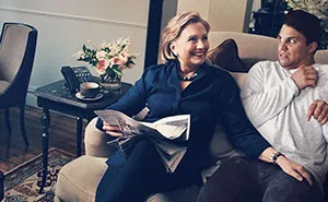 Guy Photoshops Himself Into Daily Lives Of Celebrities, Hates Every Second Of It (36 Pics)