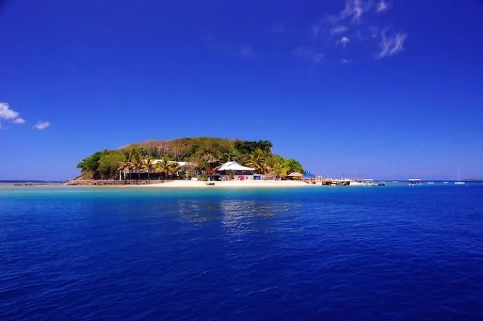 7 Reasons Why Hideaway Island, Vanuatu Is The Perfect Dive Holiday Destination For New Scuba Divers