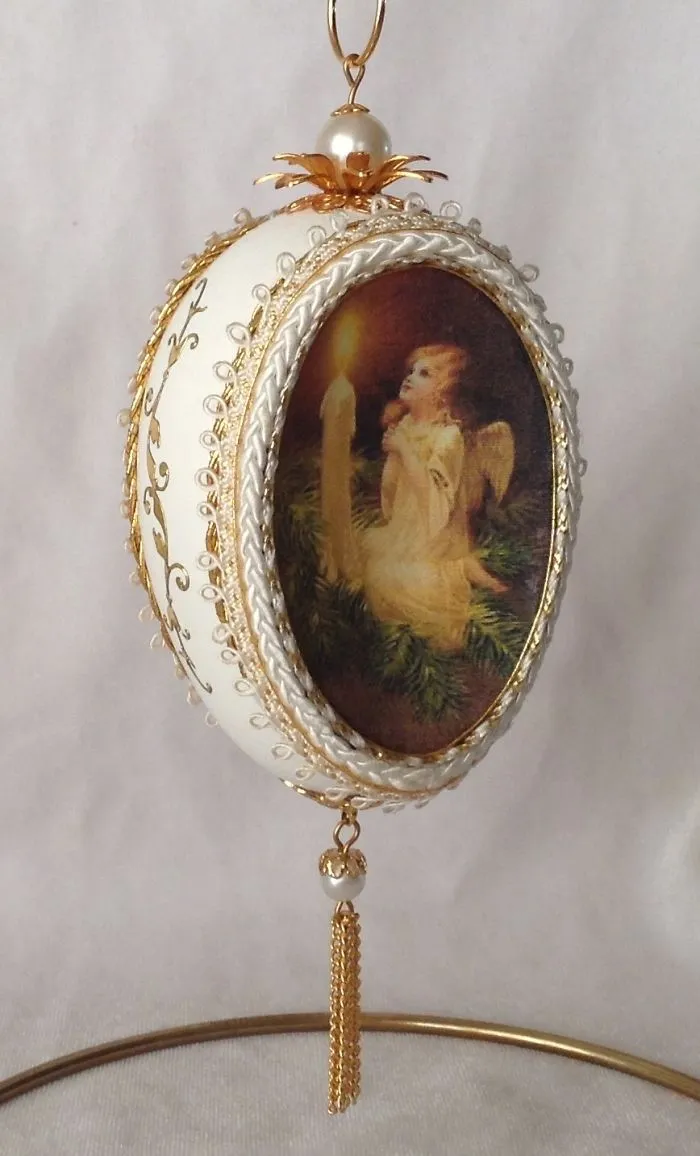 I Made An Angelic Ornament Out Of An Egg Shell