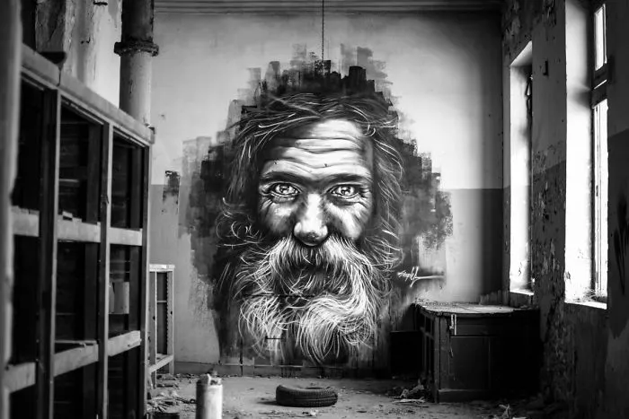 A Photographic Walk Through An Abandoned Factory In Piraeus