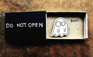 Artist Creates Little Matchbox Greeting Cards With Hidden Messages Inside