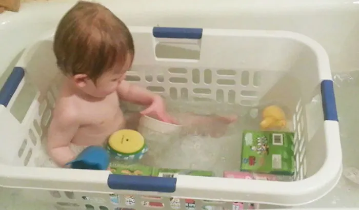 Así sus juguetes no se irán flotando y el baño será más fácil