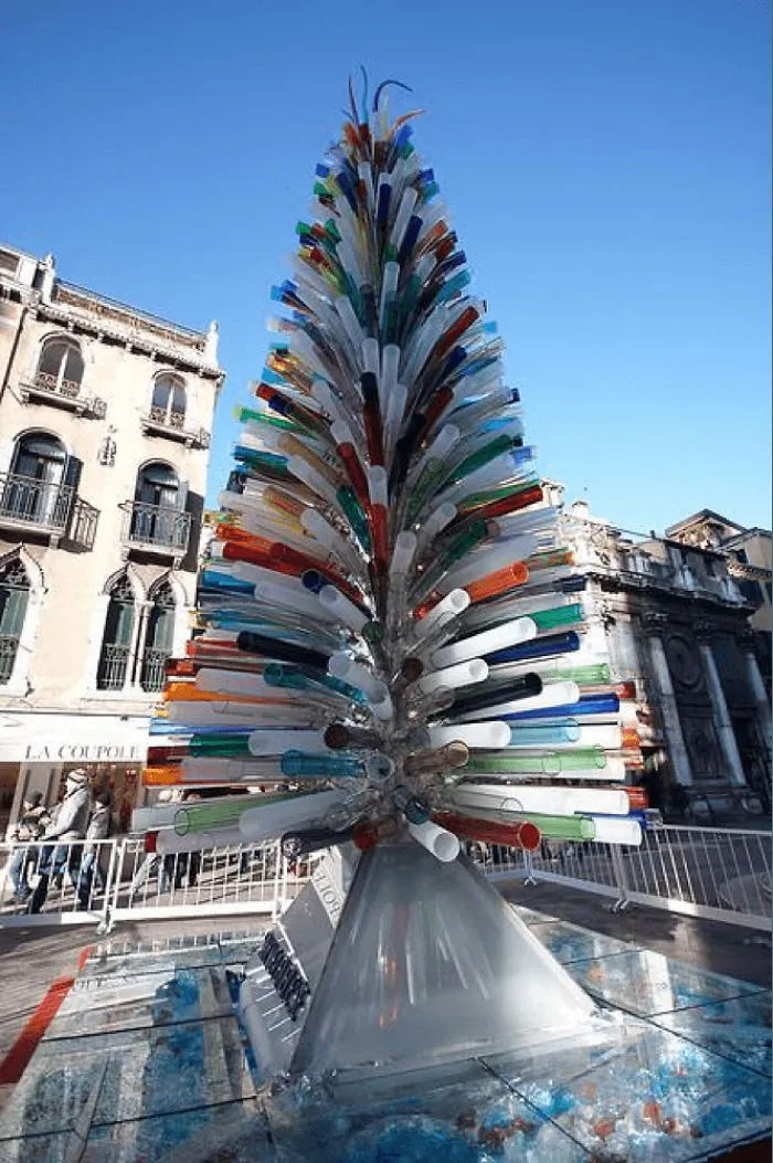 The 26 Most Beautiful Christmas Trees From Around The World