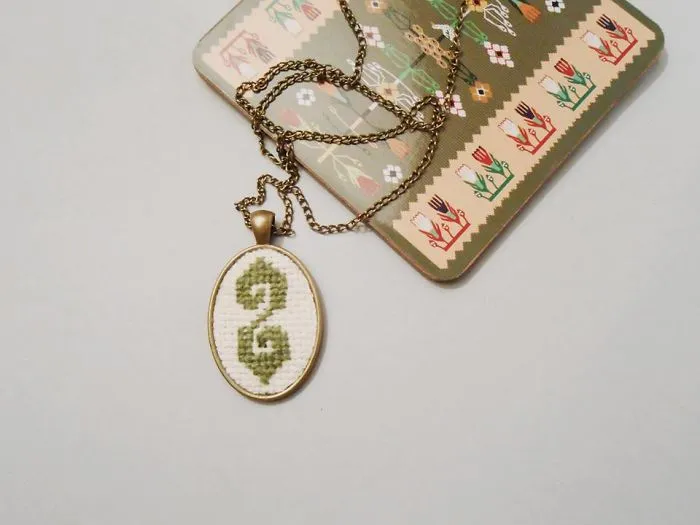Broken Infinity Pendant