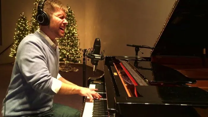 I Arranged A Jerry Lee Lewis-Style Version Of "Go, Tell It On The Mountain"