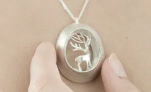 I Create Magical Worlds That You Can Carry On Your Neck