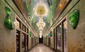 This Large Immersive Artwork Is An Ode To The Canals Of Amsterdam