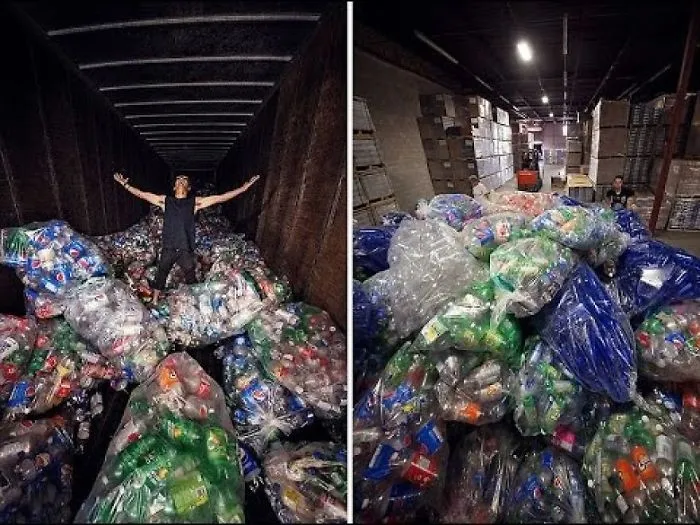 Mermaids Swim In A 10,000 Plastic Bottle Ocean To Show How Much Average Person Pollutes Earth