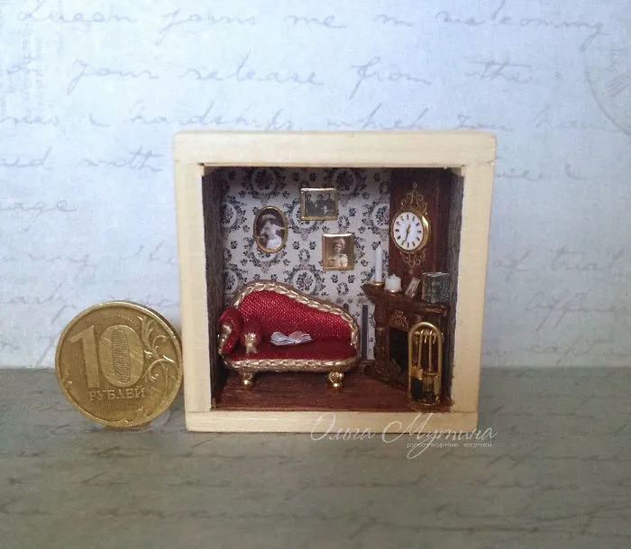 Russian Artist Creates Nostalgic Worlds Through Miniature Art