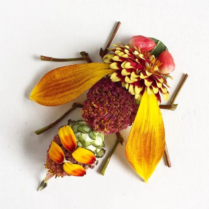 This Artist Turns Flowers Into Paintings