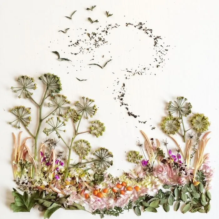 This Artist Turns Flowers Into Paintings