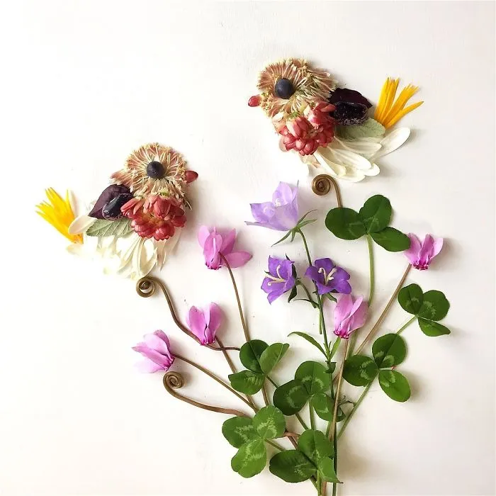 This Artist Turns Flowers Into Paintings