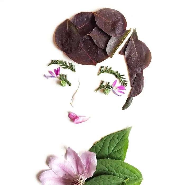 This Artist Turns Flowers Into Paintings