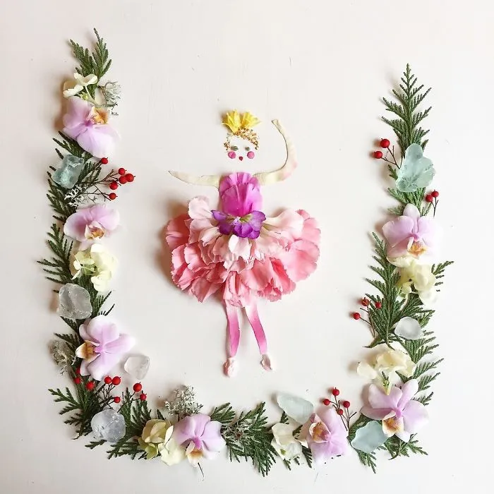 This Artist Turns Flowers Into Paintings