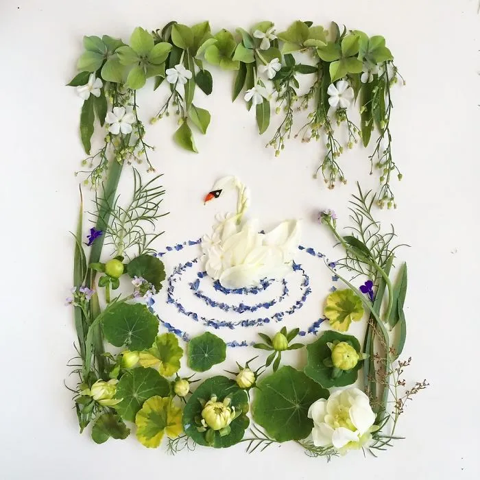 This Artist Turns Flowers Into Paintings