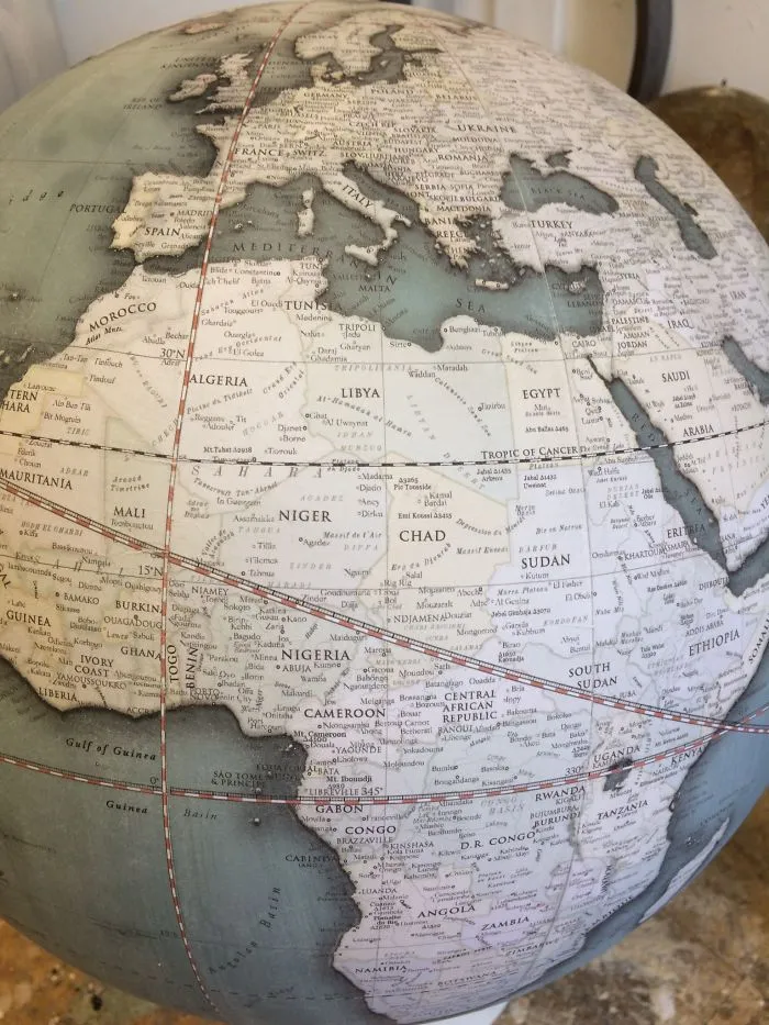 Globe Art