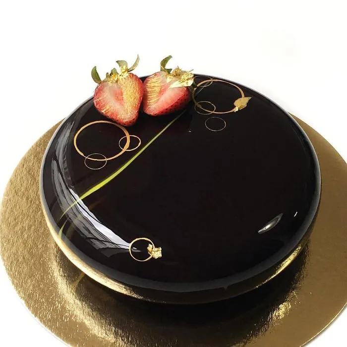 I Make Mirror Glazed Mousse Cakes